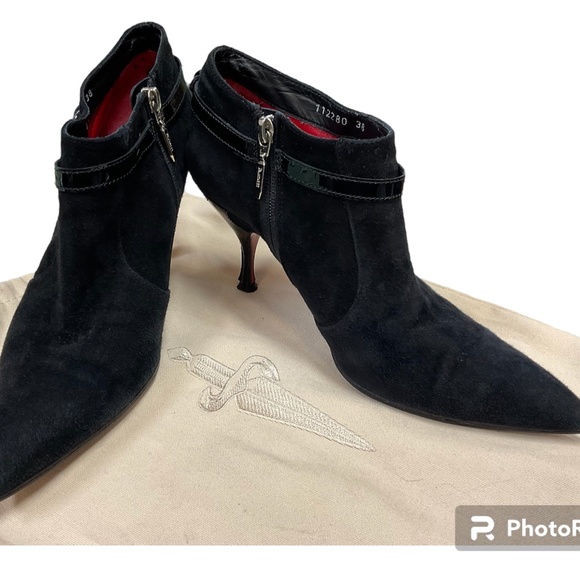 Black Suede Cesare Paciotti sharp toe stiletto bootie - Picture 2 of 5